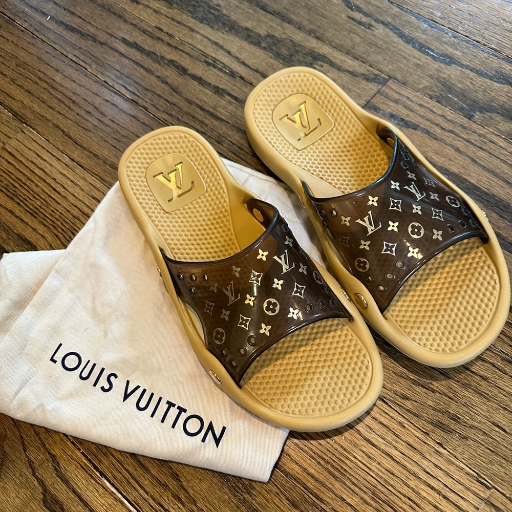 Authentic Louis Vuitton Sandals